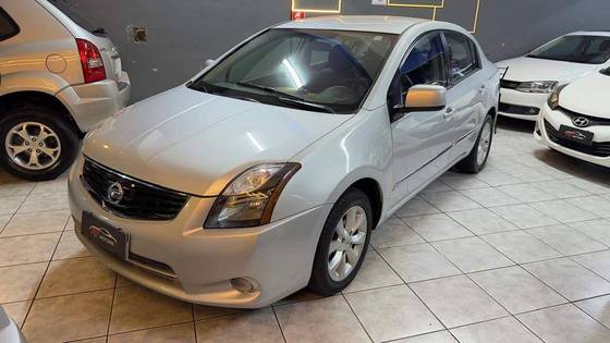NISSAN SENTRA 2.0 S 16V FLEX 4P AUTOMÁTICO NISSAN SENTRA 2.0 S 16V FLEX 4P AUTOMÁTICO